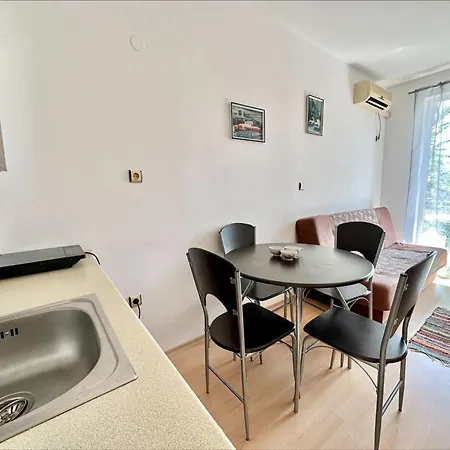Apartment Sunny Day 4 - Menada *