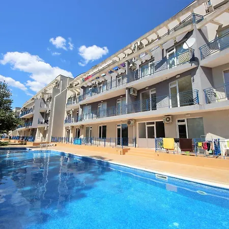 Sunny Day 4 - Menada Apartment